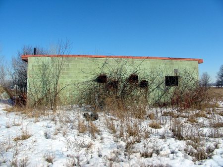 Burnside Drive-In Theatre - Proj Booth - Photo From Water Winter Wonderland (newer photo)
